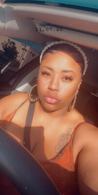 Ashley is looking for a Rental Property / Apartment in Los Angeles